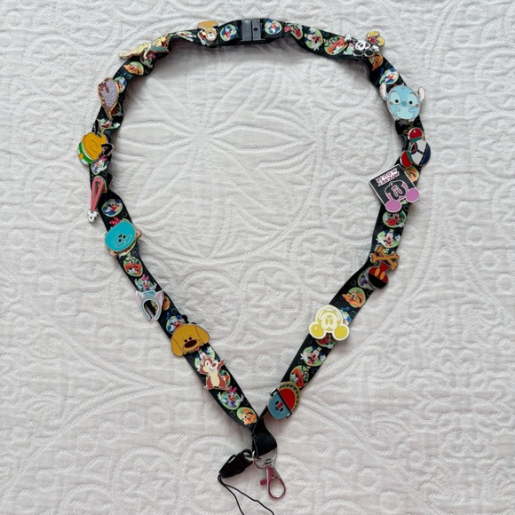 Disney Accessories - Disney Lanyard with 16 Collectible Hidden Mickey and Other Enamel‎ Pins